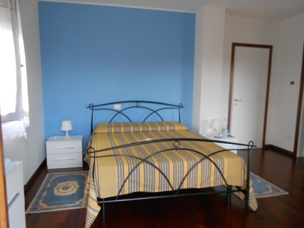 B&B San Bartolo เปซาโร ห้อง รูปภาพ