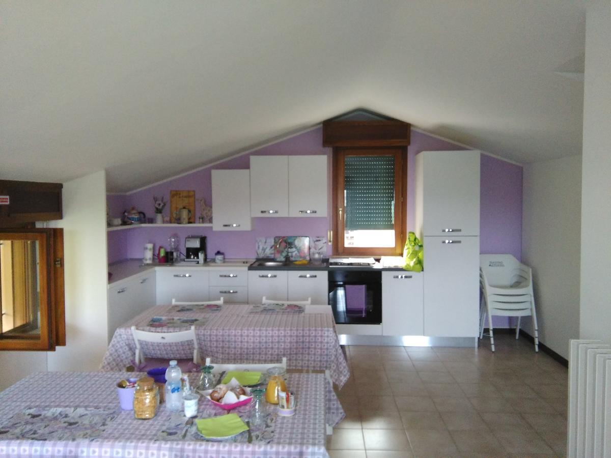 B&B San Bartolo เปซาโร ภายนอก รูปภาพ